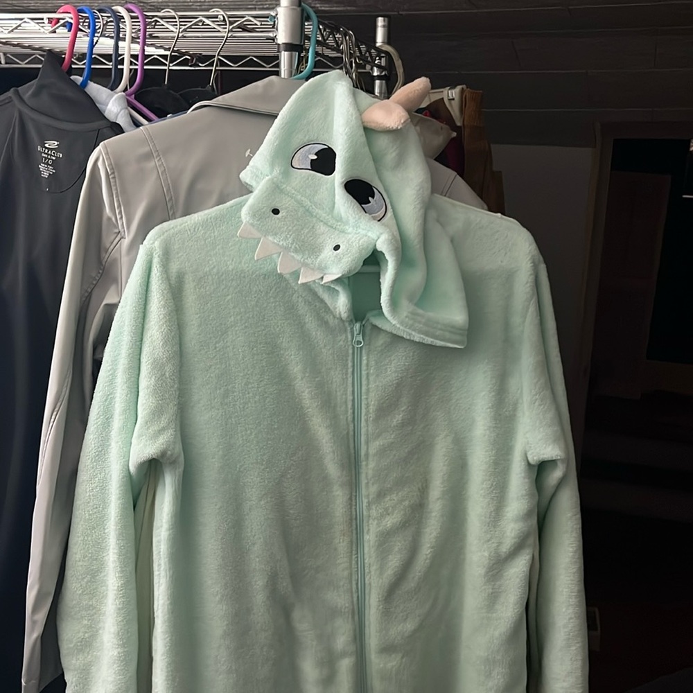 Unicorn Onesie M Like New. Never worn. Rue21
